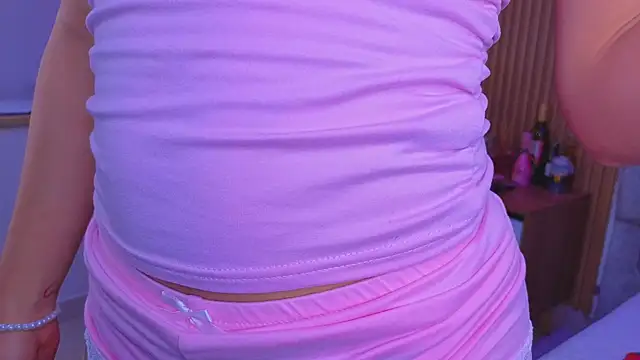 celeste_collins_ - Celeste_collins_'s free webcam - UK Sex Cams