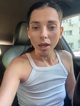 MissSophiee_ live cam on StripChat