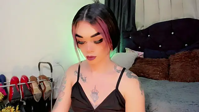 lesly_xx live cam on StripChat