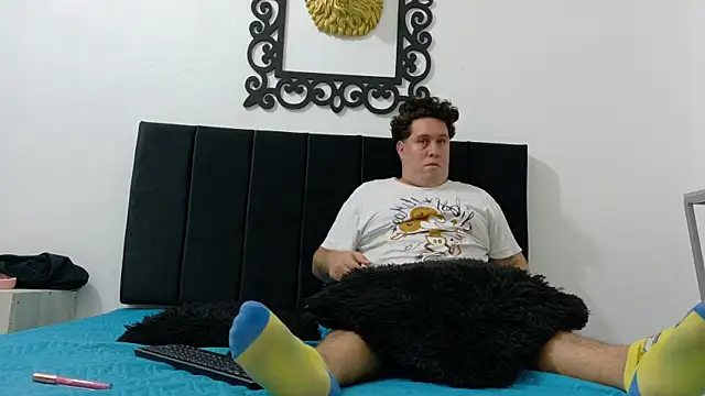 PinkQueen23 webcam