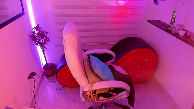 Agatha_Marin webcam