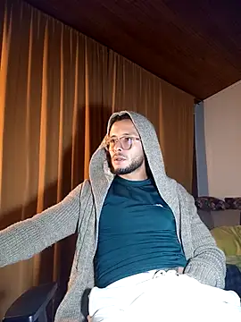 sebastian_horny webcam
