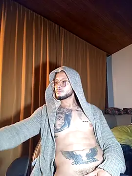 sebastian_horny webcam