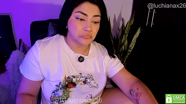 lucy26_ webcam