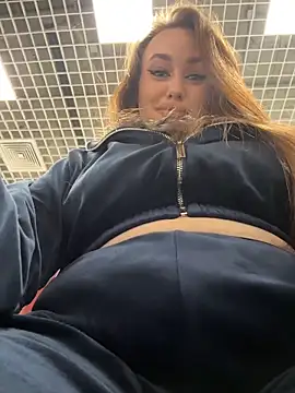 KiraSunshine webcam