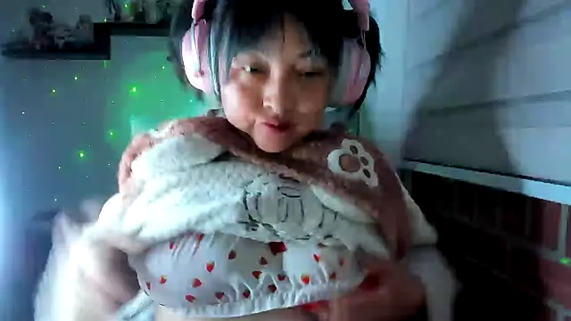 Shaddycute_ webcam