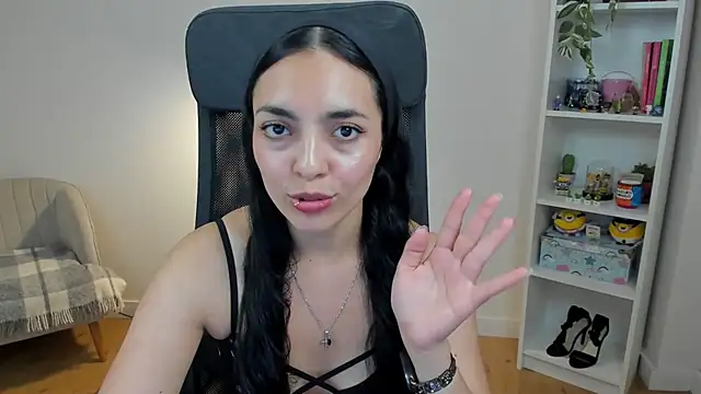 _BellaEvans_ live cam on StripChat