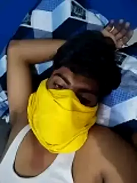 YourTarzan webcam