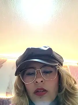 Sharlott_3 webcam