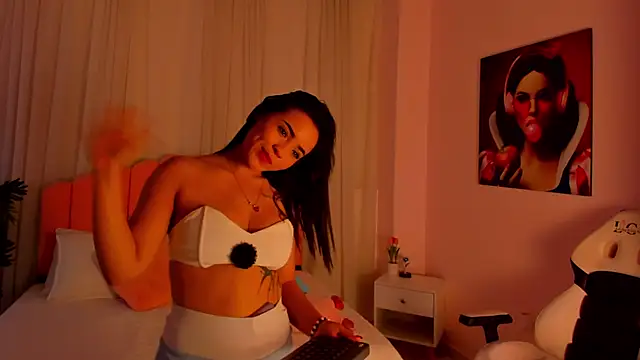 Sara_Donowan live cam on StripChat