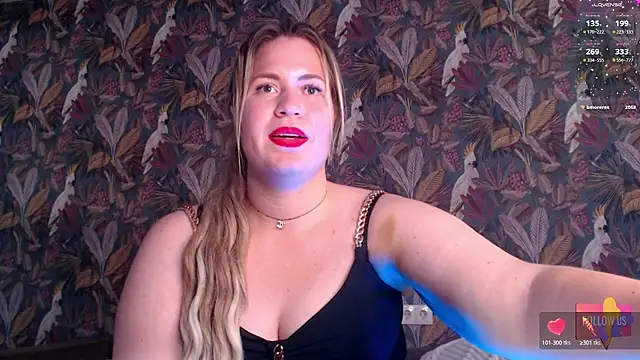 vip_sweetnes webcam