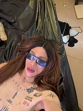 Poonmathafucker1 webcam