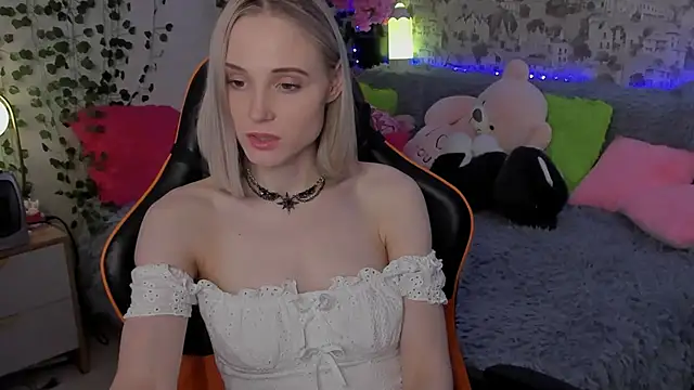 Gina_Gina_love webcam