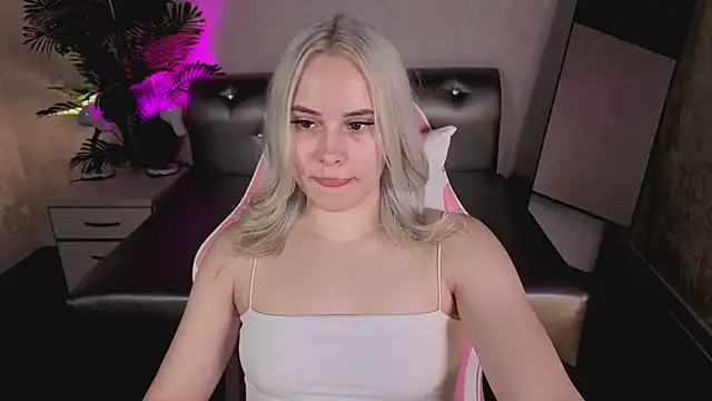 emilybridget's live room
