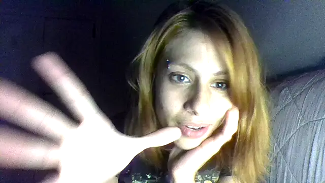 casal_atrevido (F young) - siririca de 5 min