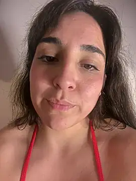 Latinaelisa webcam
