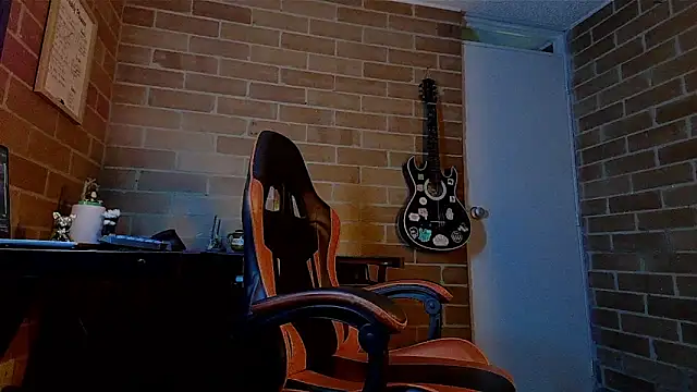 ethann2_ webcam