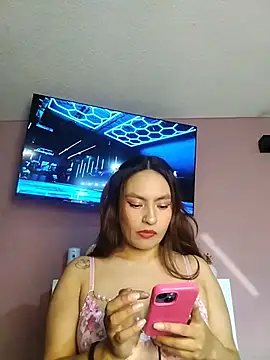 Watch Adarha_Ramirez live on EroticFlix - High definition streams