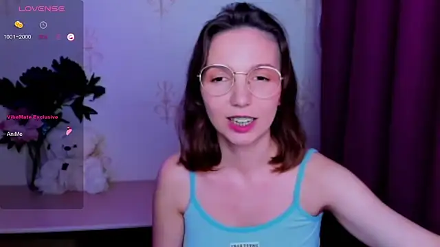 KindHazelHere_ webcam