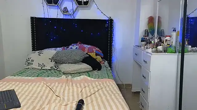 charlotte_077 webcam