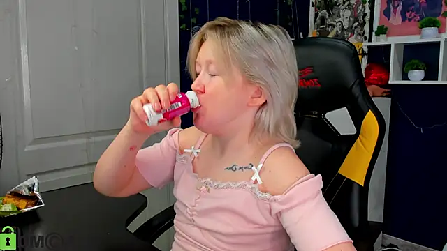 Sara_Robinson webcam