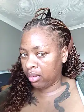 CuteHoney92 webcam
