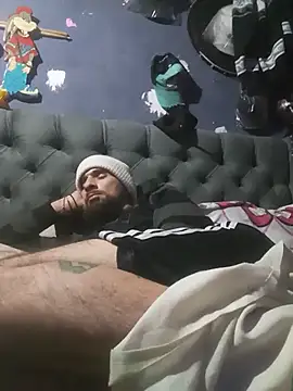 hairy_mannn webcam