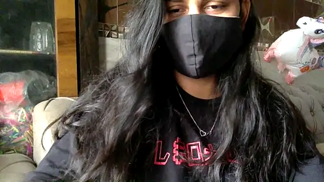 haanikaur_saavi (F young) - lets get naughty