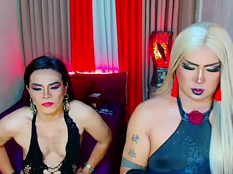 Wildest_Slave_Huntress webcam