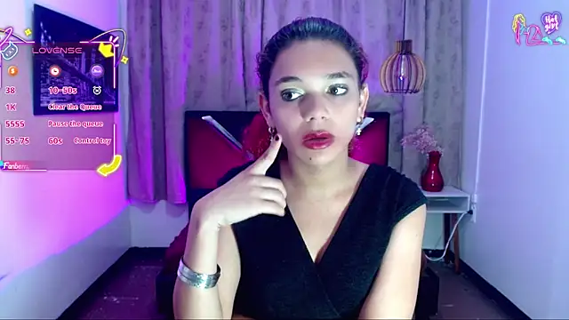 luisa__torres webcam