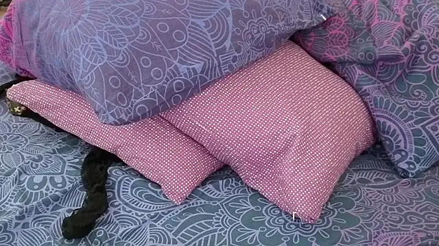 very-sweet (T milf) - anal balls