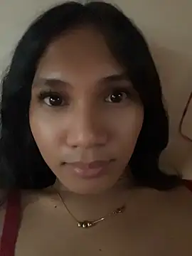 slutty_aki webcam