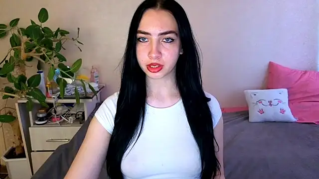 wildkittenx_ - WildKittenX_'s free webcam - UK Sex Cams