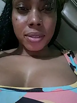 HONEYSWEETS_LIVE webcam