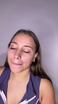 scarletvelvetx - ScarletVelvetX's free webcam - UK Sex Cams