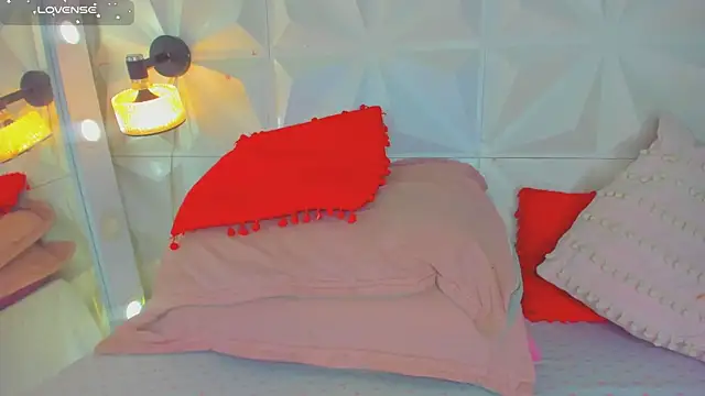 cute_latinaxxx webcam