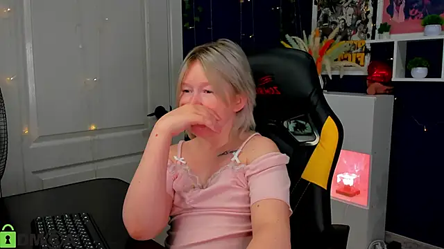 Sara_Robinson webcam