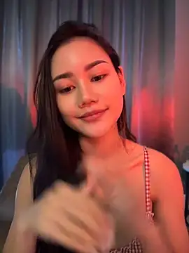 SweetThaiGirlfriend webcam
