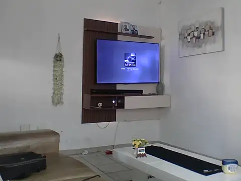 RULEbreaker00 webcam