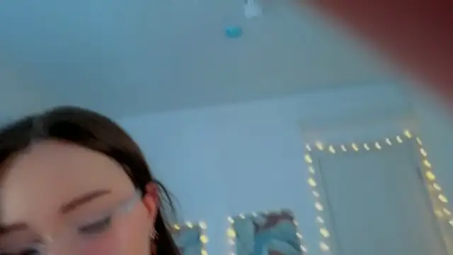MilenaSaint webcam