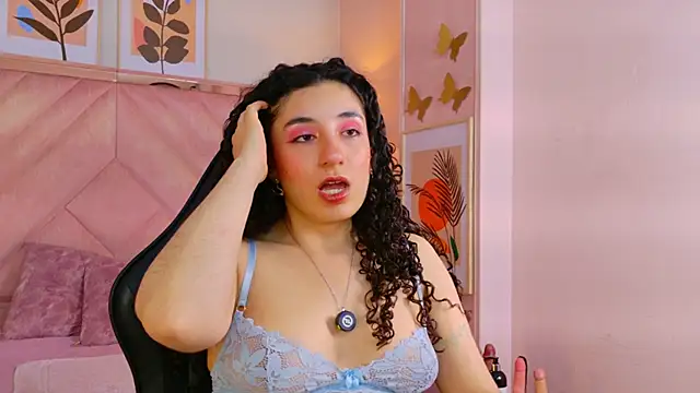 demijones_ (F young) - I suck my fingers