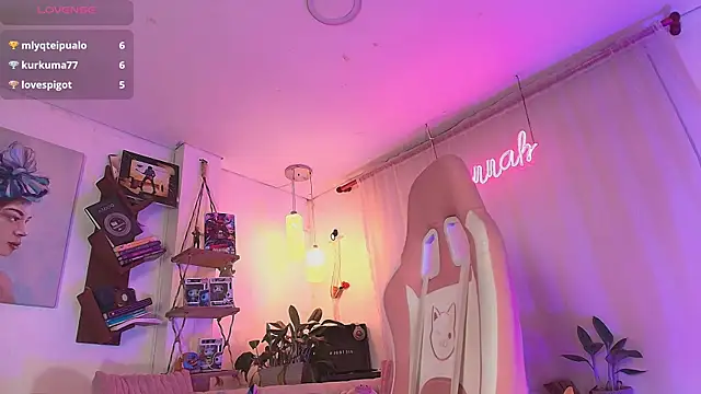 HANNAH_LOVEE webcam
