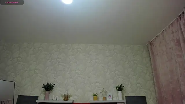 KattyPeachX webcam