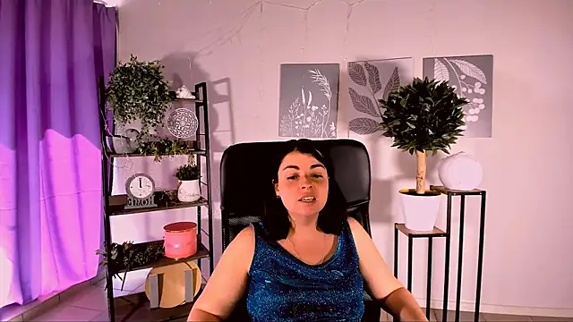 MartaEdams webcam