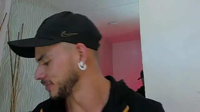 dylan_jacobx webcam