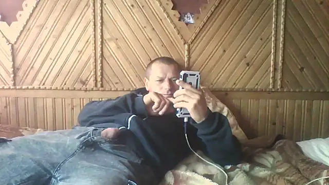 Ivan9iutt webcam