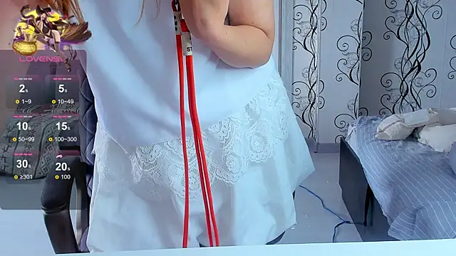 MadelinaJackson webcam