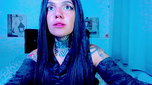 LannieGonzales webcam