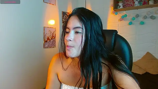 rosaleia_ webcam