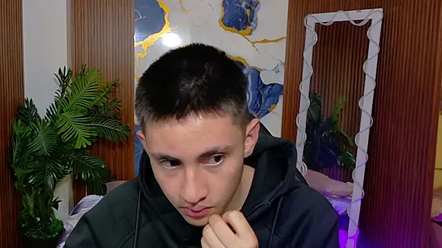 Andres_Tay live cam on StripChat